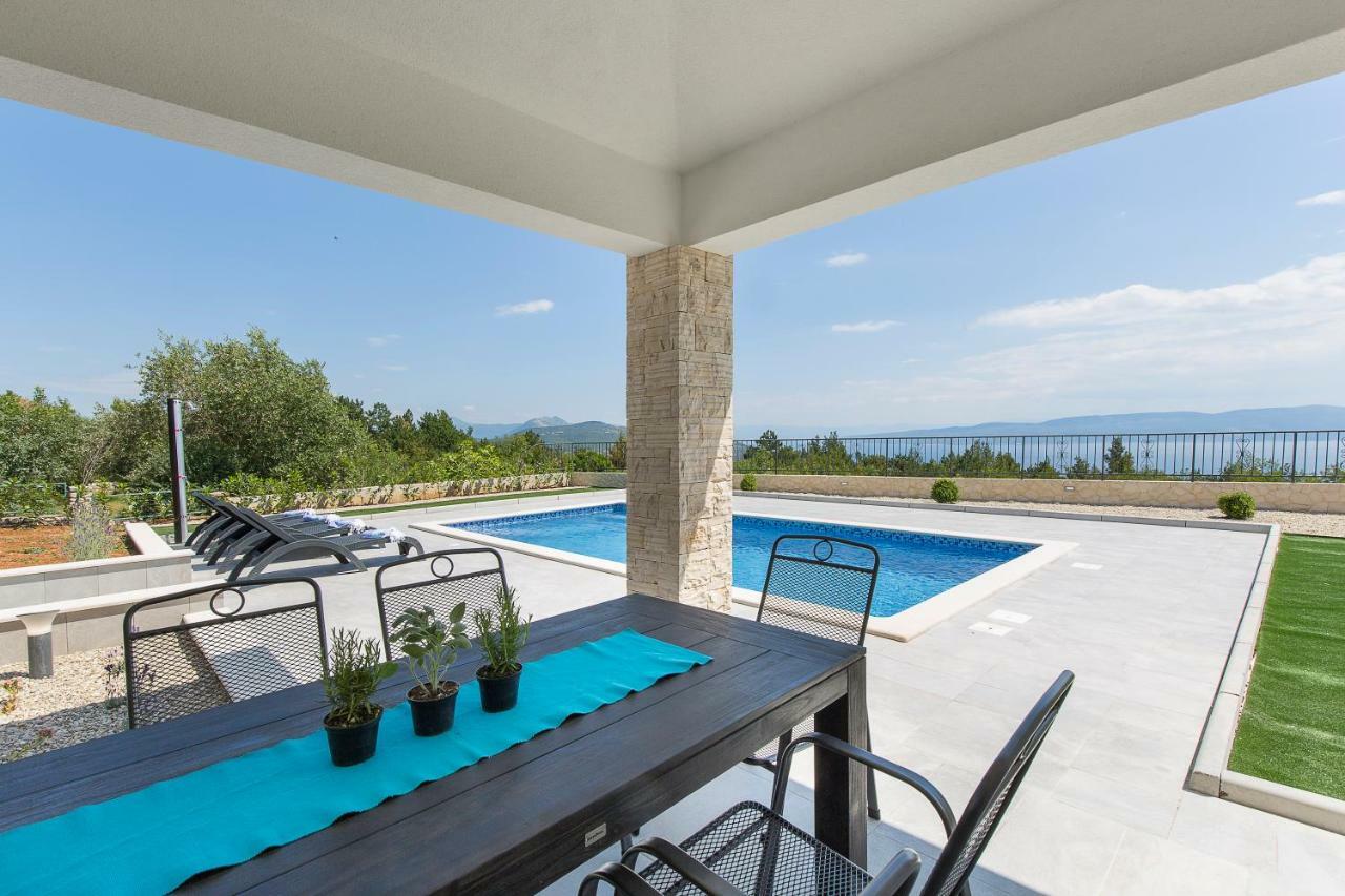 Maris Villa Drenje  Luaran gambar