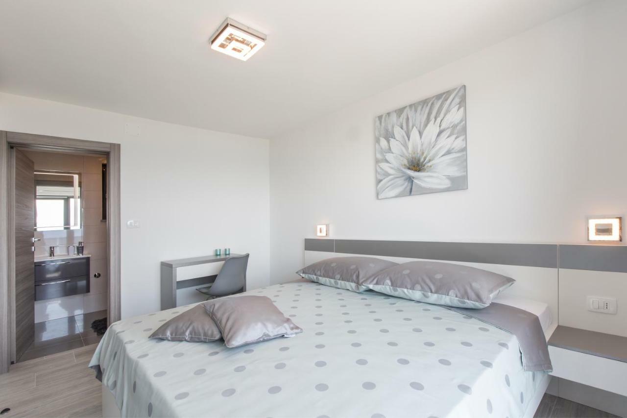 Maris Villa Drenje  Luaran gambar